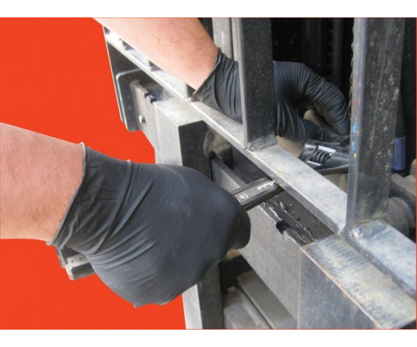 BLACK SHIELD Maxisafe Extra Heavy Duty Nitrile Glove GNB218 BLACK SHIELD Maxisafe Extra Heavy Duty Nitrile Glove GNB218 Disposable Gloves